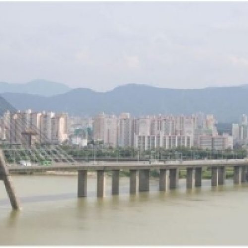 KOREA IS USING ARTIFICIAL INTELLIGENCE TO PREVENT SUICIDE ATTEMPTS ON BRIDGES