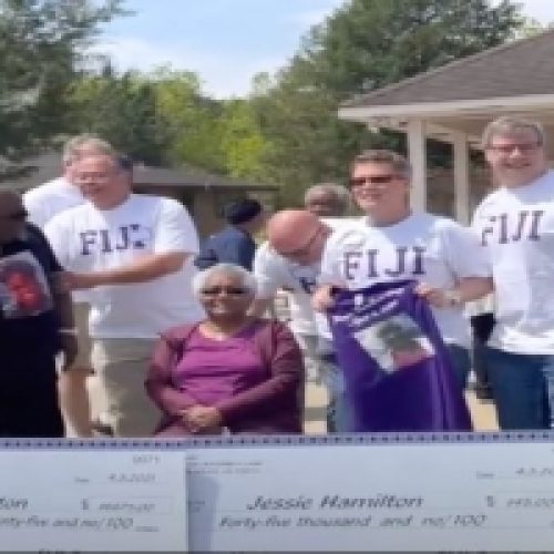 RECIPROCATING LOVE: FRAT BROTHERS PAY OFF MORTGAGE FOR THEIR HOUSE COOK 30 YEARS LATER