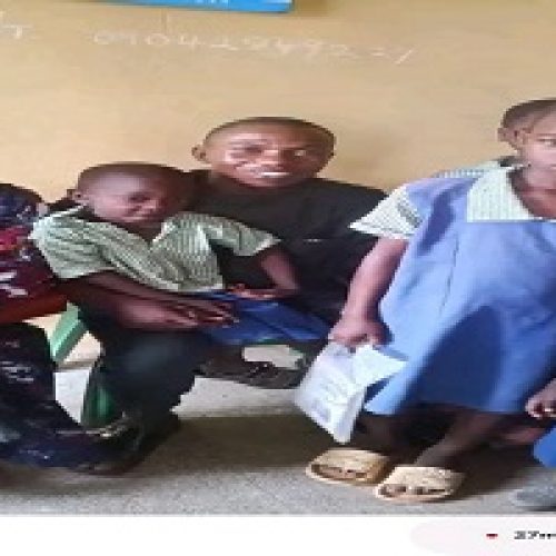 TRY A LITTLE KINDNESS: THE INSPIRING STORY OF SONGUM PAUL