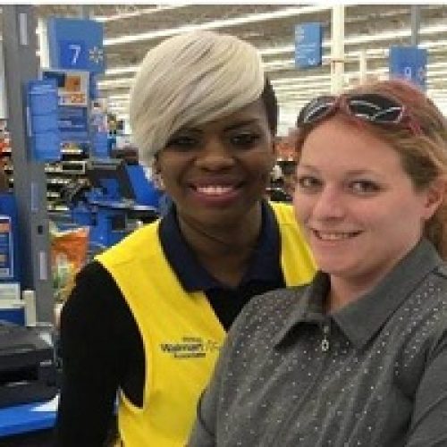A CASHIER’S GENEROUS GESTURE